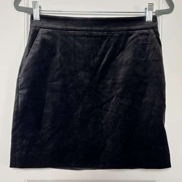 NWT & Other Stories Black Velvet Pencil Mini Skirt 6 - Picture 4 of 6